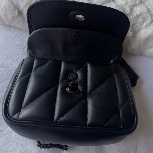 Coach Black Quilted Shoulder Bag - Picture 4 of 8